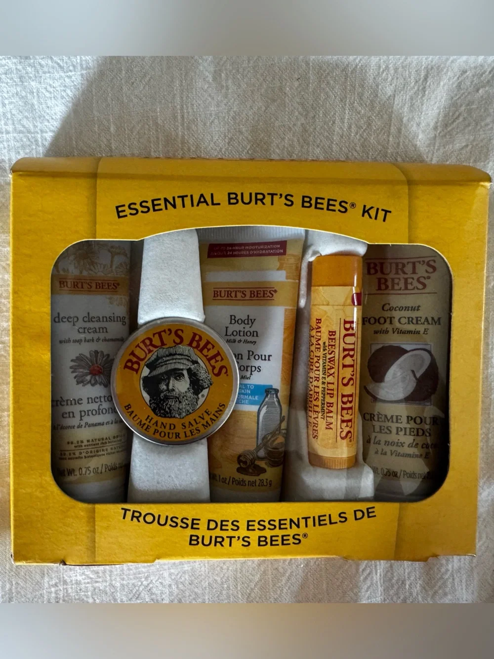 NWT Burt's Bees Essential Kit